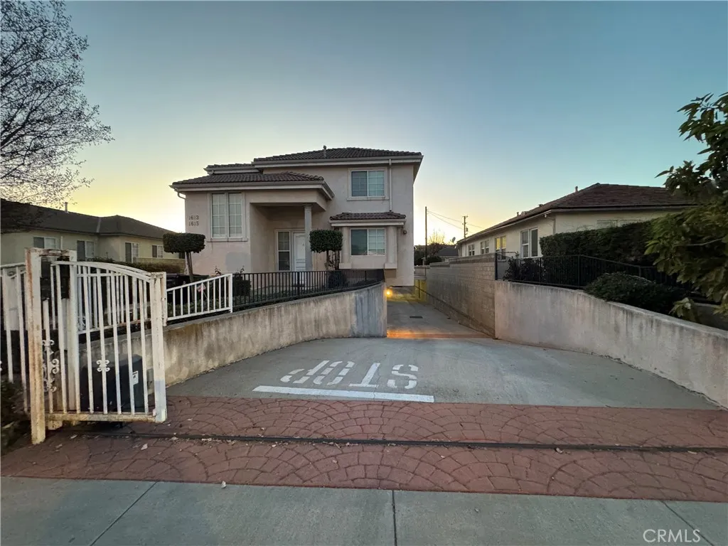 1613 S Atlantic Blvd., home-pic-1